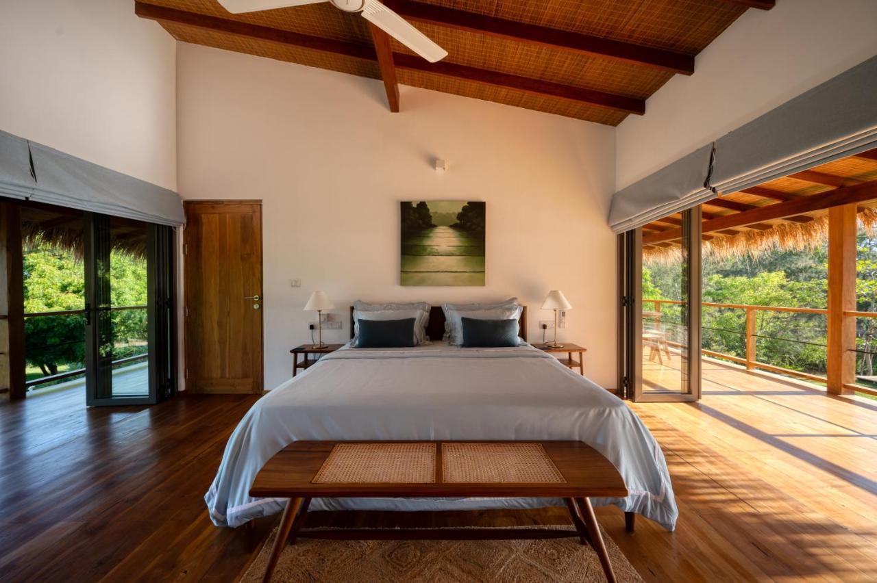 Niketh Villa Komari Arugambay Экстерьер фото