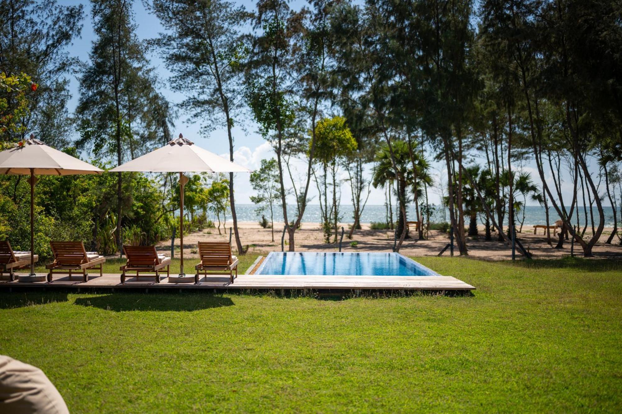 Niketh Villa Komari Arugambay Экстерьер фото