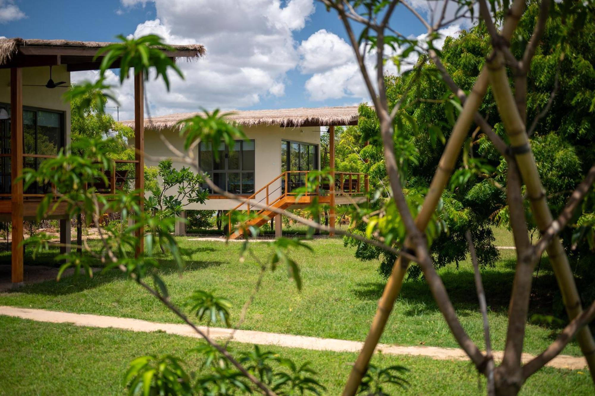 Niketh Villa Komari Arugambay Экстерьер фото