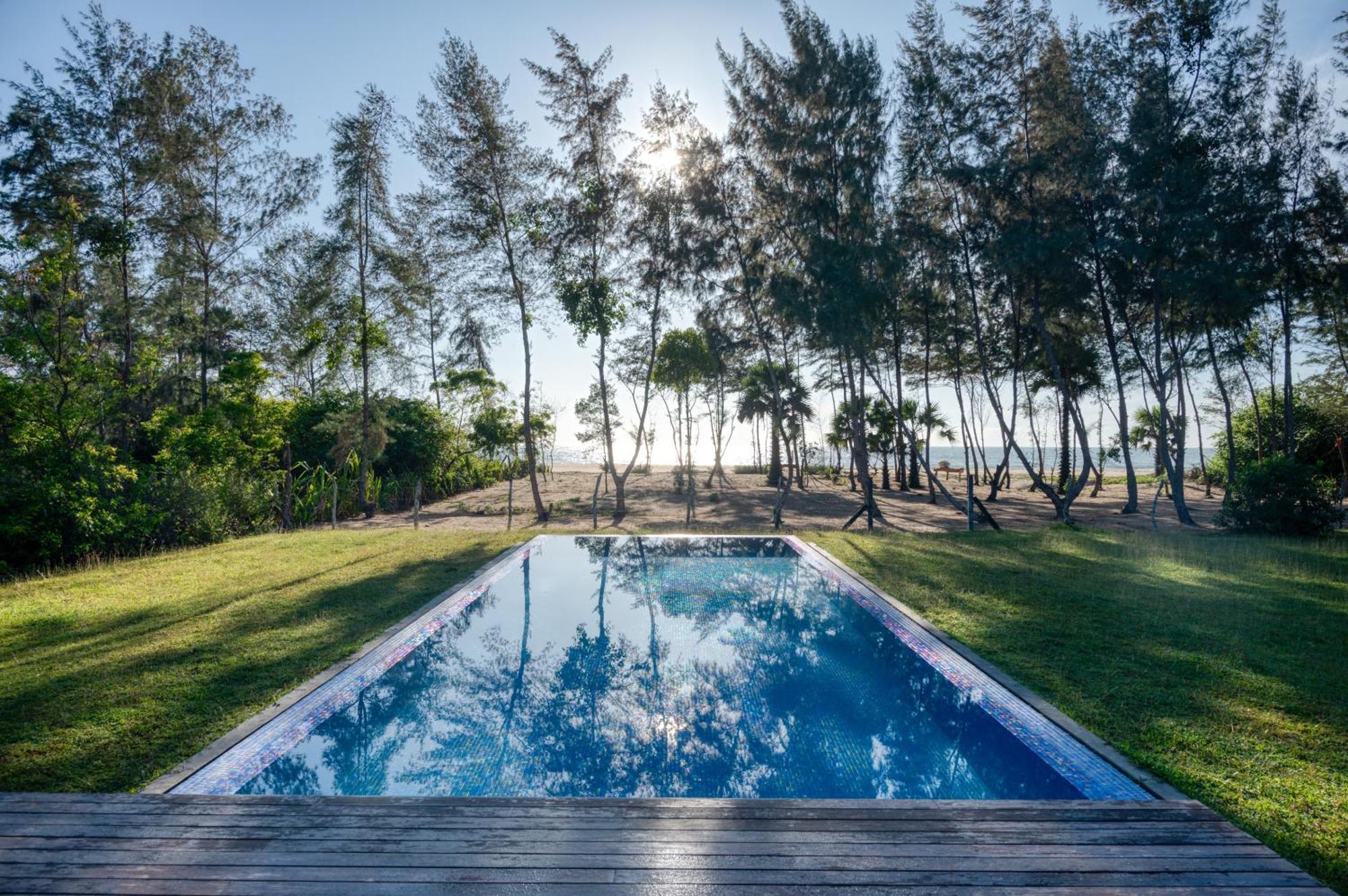 Niketh Villa Komari Arugambay Экстерьер фото